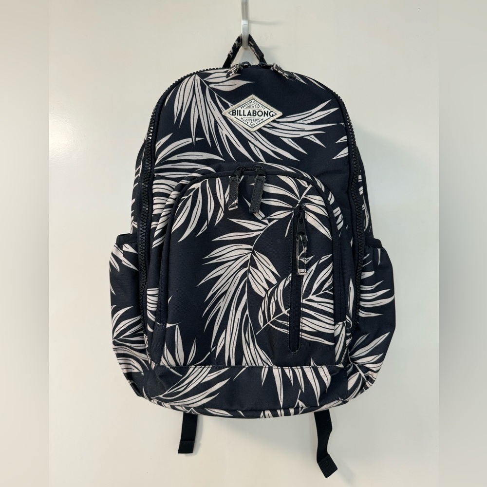 Billabong Women’s Roadie Backpack